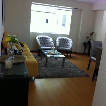 Departamento Miraflores リマ エクステリア 写真